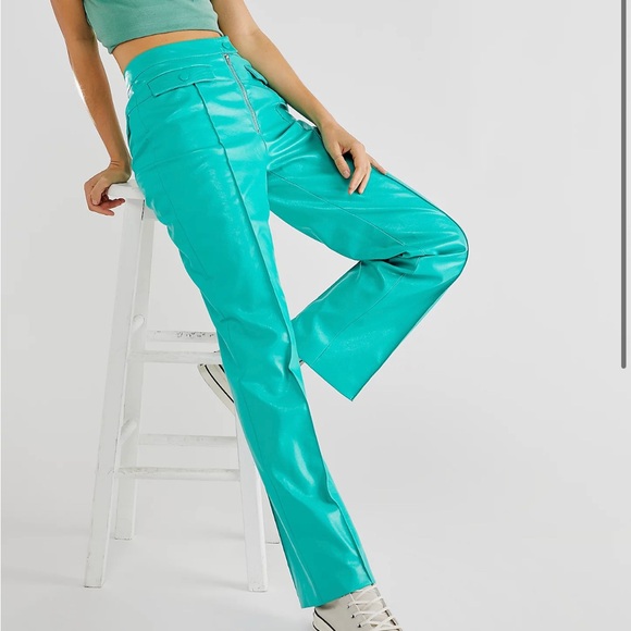 Urban outfitters hosbjerg Emilie Ada pants High-waisted, straight-leg - Picture 1 of 5